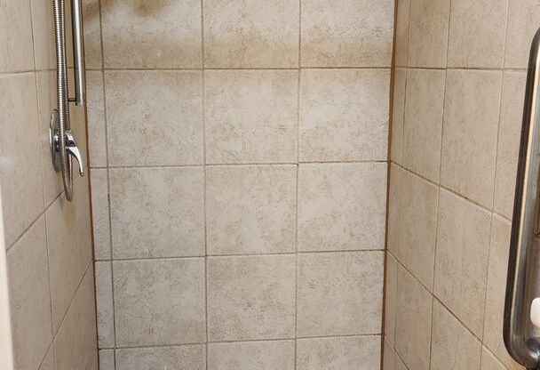 Studio, 1 bath, 480 sqft, $1,000, Unit 108