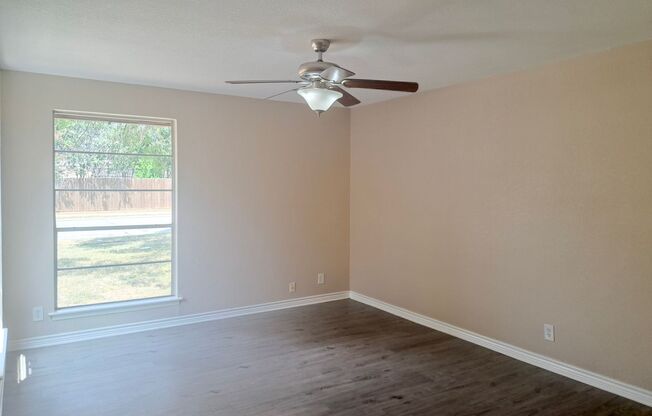 3 Bedroom / 2 Bath / 2 Car Garage/2 living areas