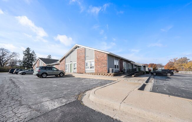 1 bed, 1 bath, 595 sqft, $849, Unit Urban Studios: 5300-#39