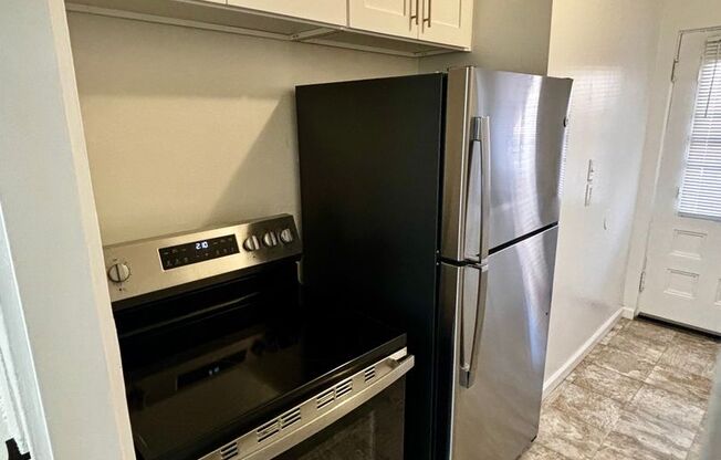 1 bed, 1 bath, $2,295, Unit 2356