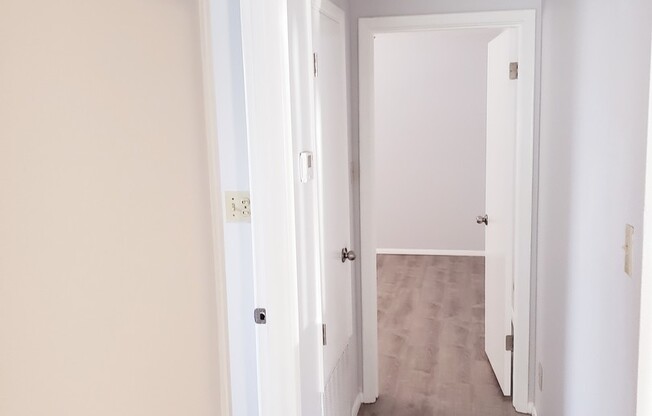 Renovated - 2 Bedroom 1 Bath with garage and yard - Near Uptown