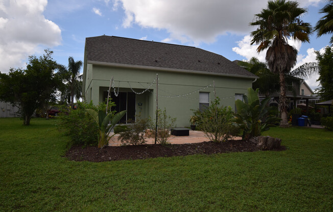 4 Bedroom, 2.5  Baths Single Family Home For Rent at  1051 N. Breeze Court Orlando, Fl. 32824