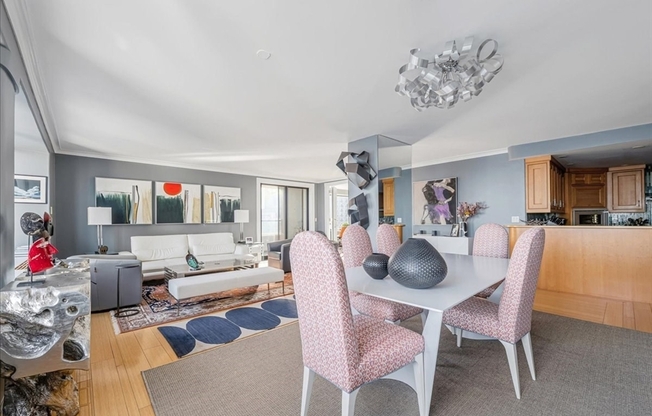 3 beds, 2.5 baths, 1,892 sqft, $8,550, Unit 26F