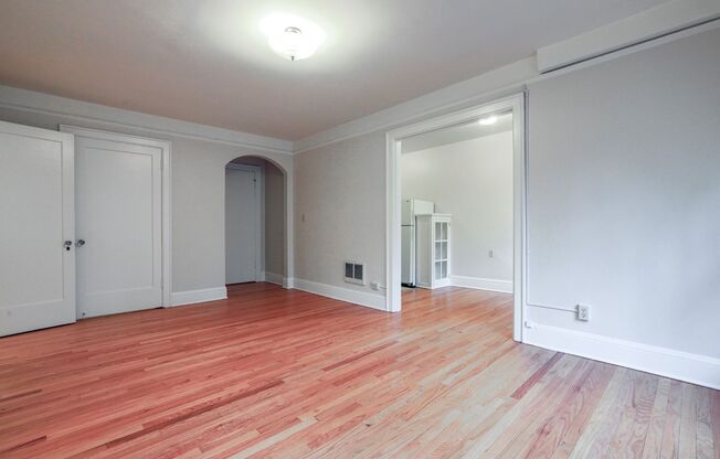 1 bed, 1 bath, 630 sqft, $1,550, Unit 201