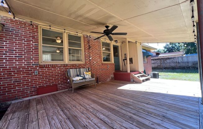 3 beds, 1 bath, $1,500