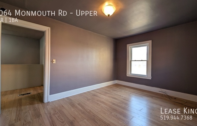 1064 MONMOUTH RD