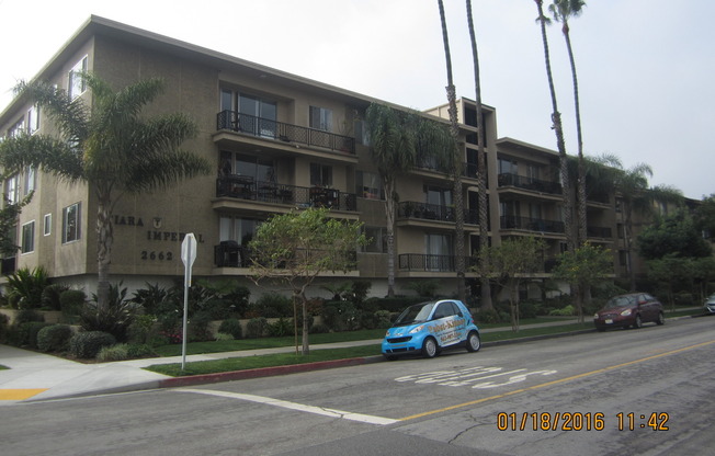 UPCOMING Beautiful 2/BD/2BA in Belmont Heights Area / Parking Included!!
