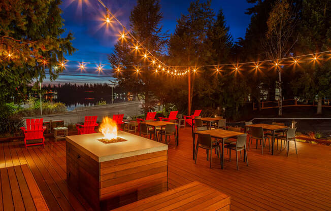Firepit and patio at sunset at Artesia