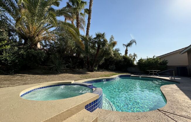 AVAILABLE NOW!!! GORGEOUS 3 Bedroom 2 Bath POOL HOME in La Quinta!!