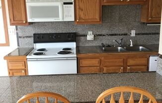 1 bed, 1 bath, $1,495, Unit 660-203