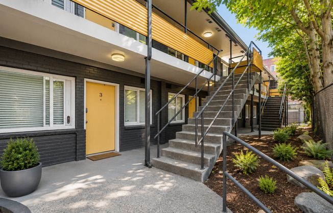 Eleanor Apartments