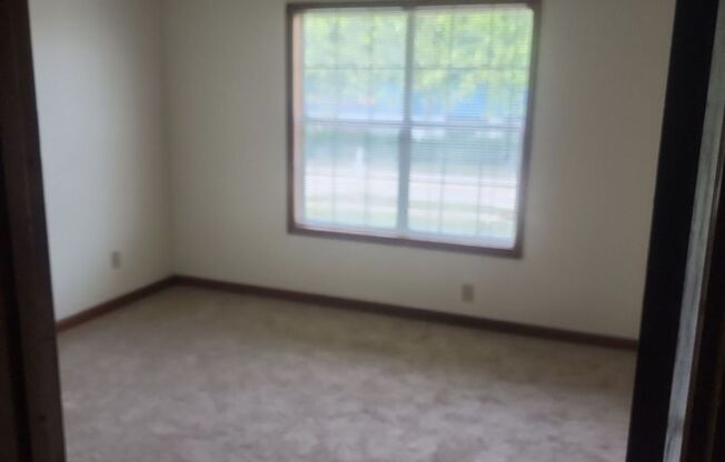 Charming 2-bedroom home nestled in the vibrant city of Raleigh