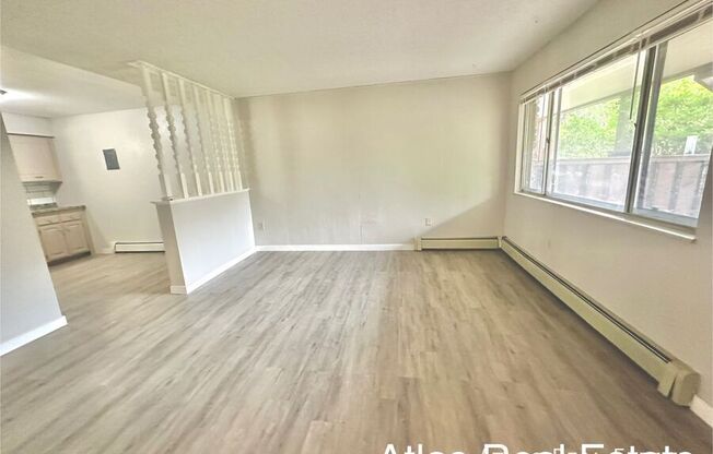 64 NEWPORT CIR