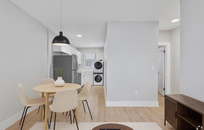 1315 NE Miami Ct