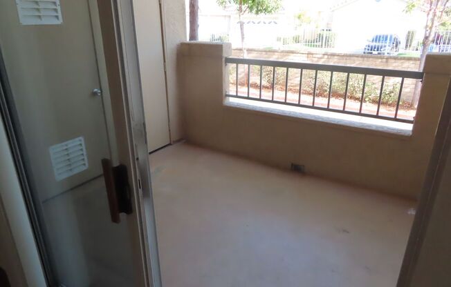 2 beds, 2 baths, $2,750, Unit # 107