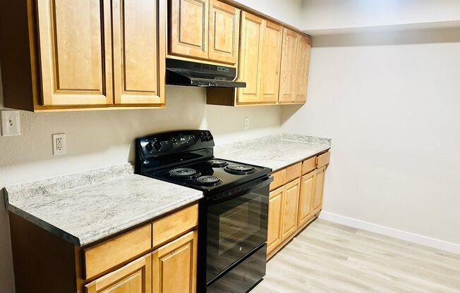 2 beds, 2 baths, 1,015 sqft, $850, Unit unit 22