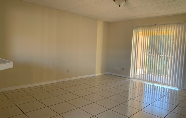 1bed/1bath move-in ready condo $1180/month for November 2025