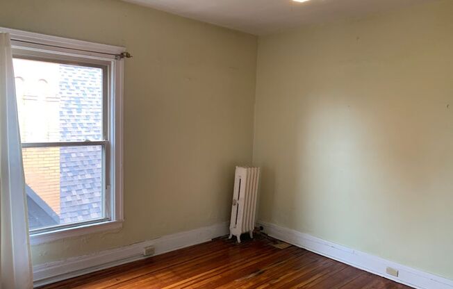 1 bed, 1 bath, $1,495, Unit 5806 Howe - 7F