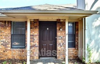 916 Hilltop Dr.