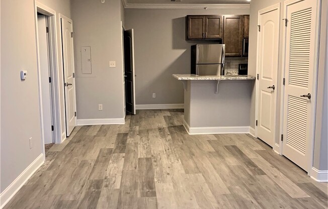 1 bed, 1 bath, 848 sqft, $775, Unit 07