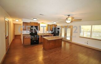 3 beds, 2 baths, $1,395