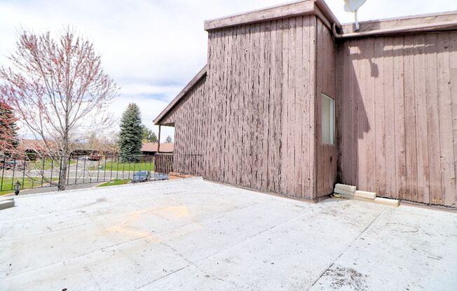 Large 3 bed 3 bath Condo in Provo