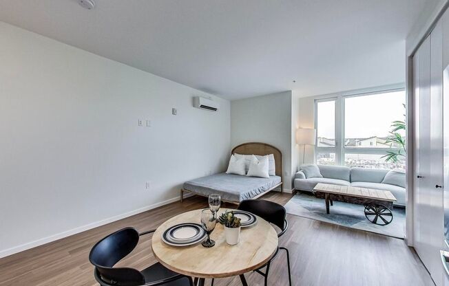 2850 Hannah Street Unit 202