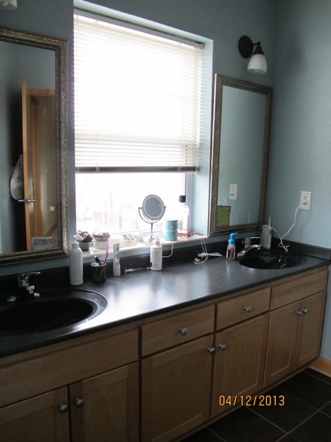 308 E 18th St 204