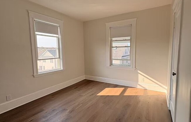 2 beds, 1 bath, 1,185 sqft, $2,800, Unit 2