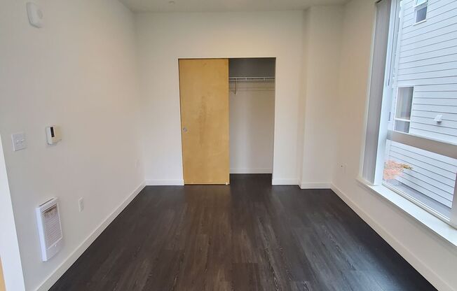Studio, 1 bath, 362 sqft, $1,495, Unit 204