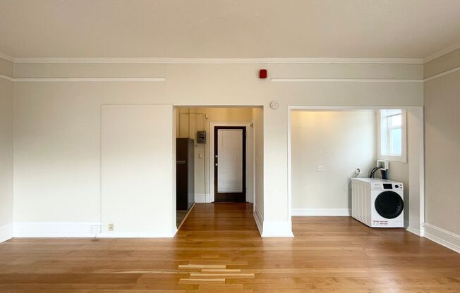 Studio, 1 bath, 616 sqft, $1,495, Unit 102