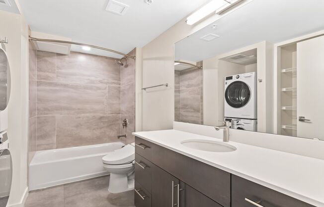 Studio, 1 bath, 357 sqft, $1,525, Unit 315