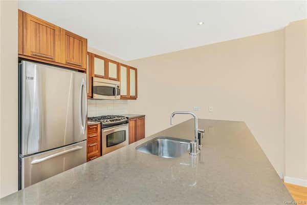 2 beds, 2 baths, 1,013 sqft, $3,350, Unit 6C