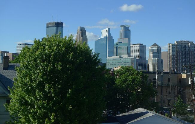 1 bed, 1 bath, 420 sqft, $950, Unit 19 - 305