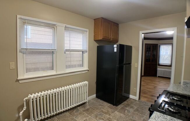 Freshly updated 3 BR/2 BA Single-Family Home in St. Paul!