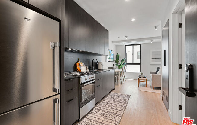 Studio, 1 bath, 375 sqft, $2,795, Unit 611