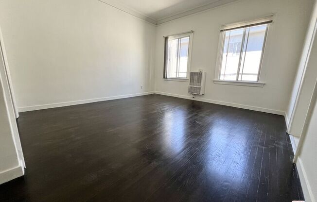 Studio, 1 bath, 450 sqft, $1,450, Unit 206