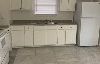 3 beds, 1 bath, $1,000