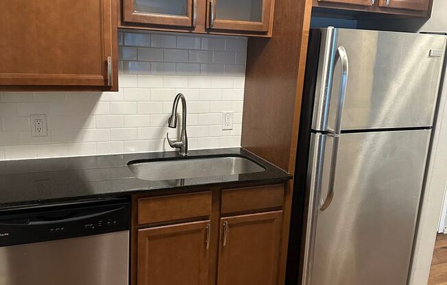 1 bed, 1 bath, 750 sqft, $1,195, Unit 209 (R)