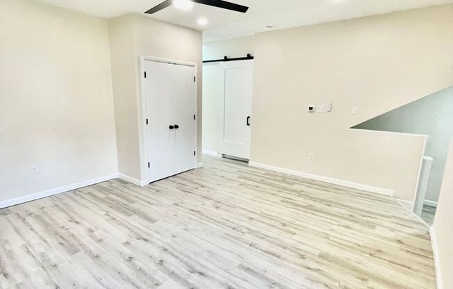 2 beds, 1 bath, 1,200 sqft, $1,345, Unit Unit 2