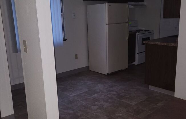 1 bed, 1 bath, 650 sqft, $1,240