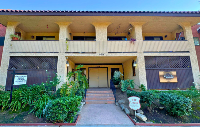 Beautifully Remodeled Apartment in Sunland, CA