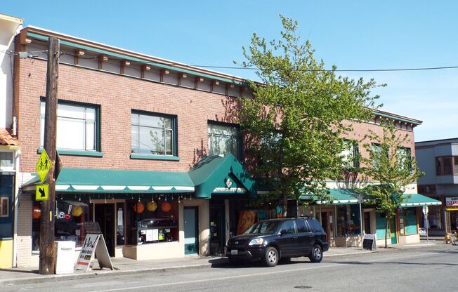 Fremont Apartments - Located on Fremont Ave