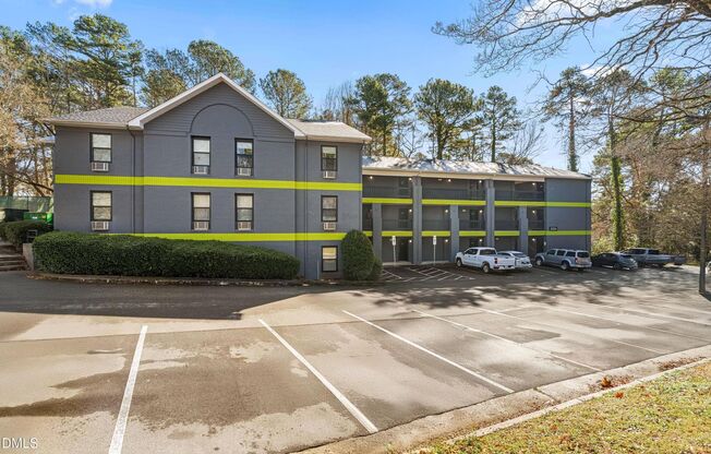 Check out this renovated unit!! Lots of value!!