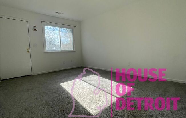 3 BEDROOM 1 BATH FREE PRE-SCREEN