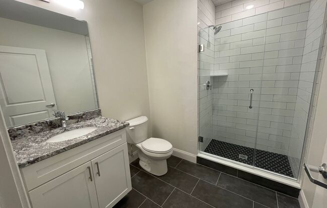 1 bed, 1 bath, 453 sqft, $2,000, Unit 403