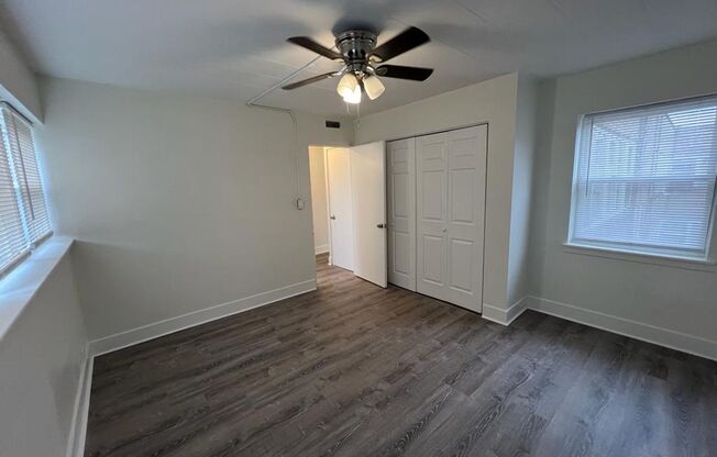 2 beds, 1 bath, $1,450, Unit 6023 - #3W