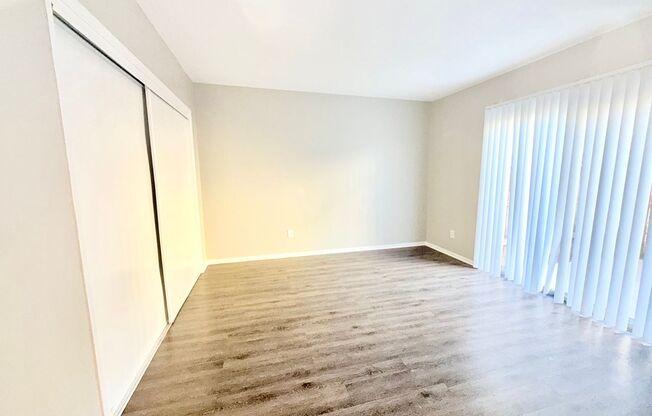 1 bed, 1 bath, 770 sqft, $1,600, Unit #11