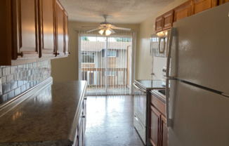 308 Summit Ave N 12