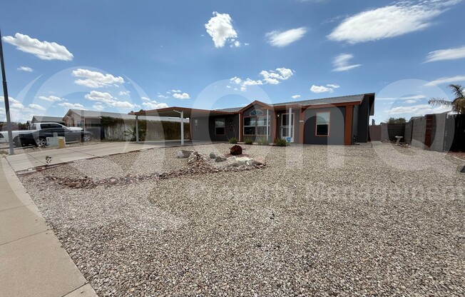 9721 E EMPRESS AVE